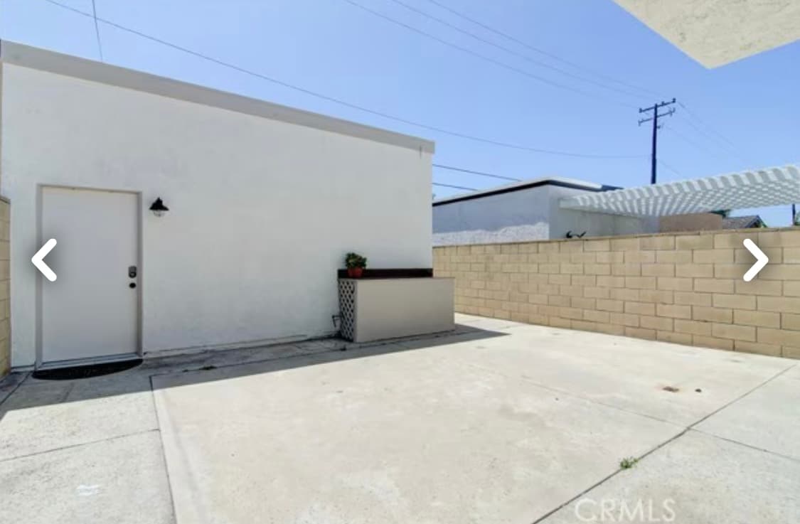 Building Photo - 622 20th St