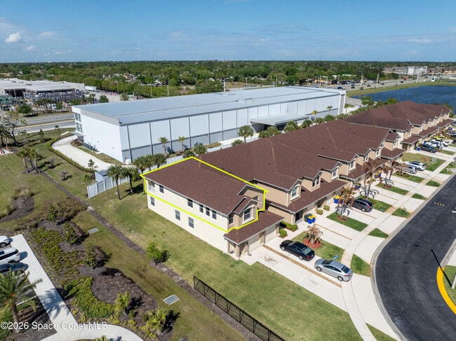 Building Photo - 916 Ocaso Ln