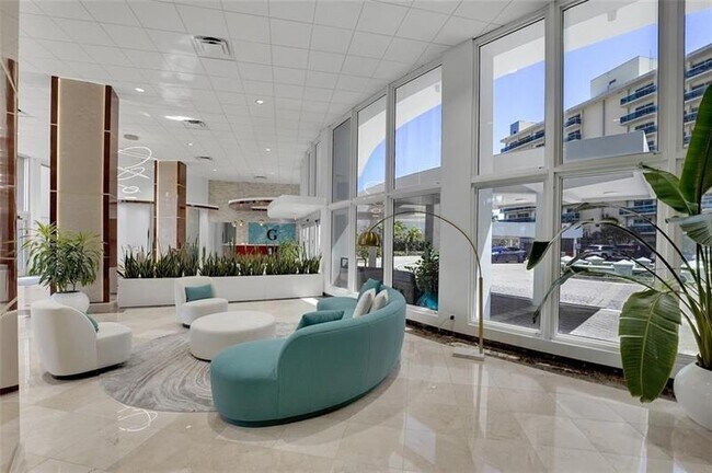 Building Photo - 4100 Galt Ocean Dr