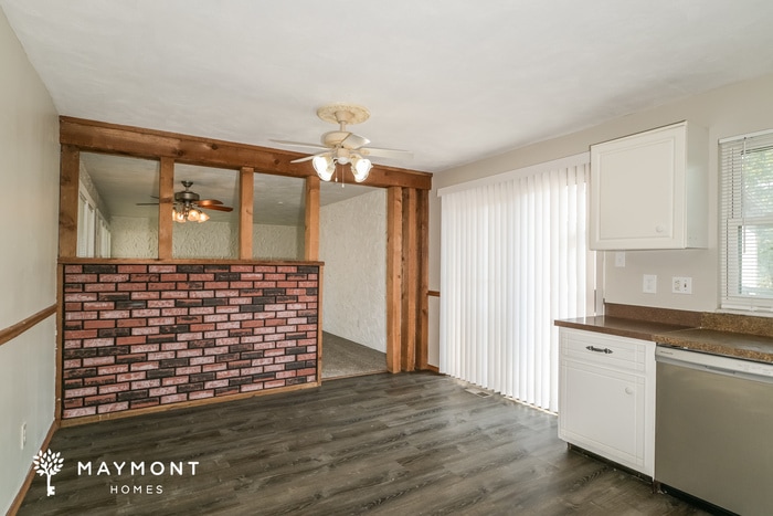 Building Photo - 7012 Shelton Ct