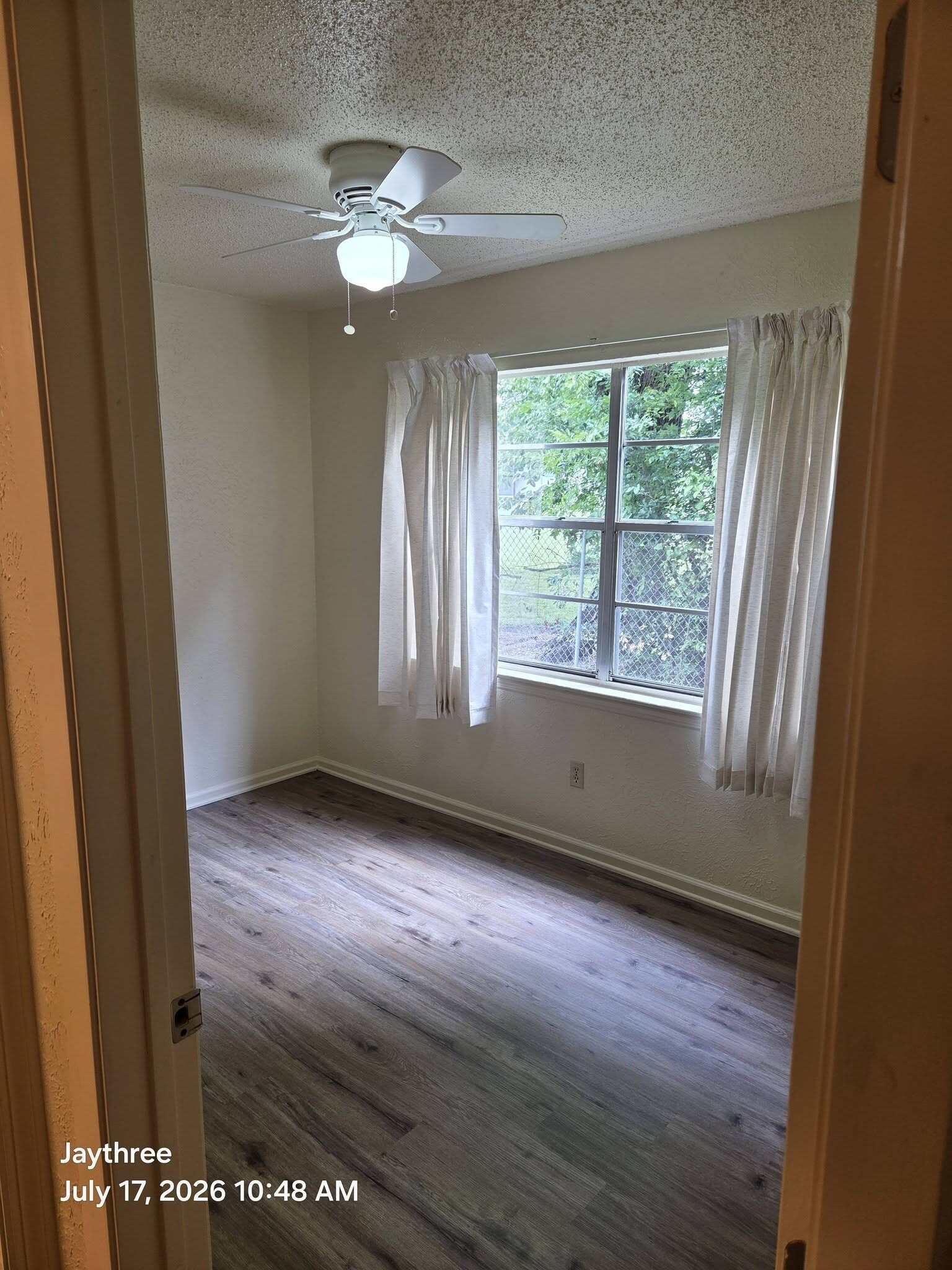 Building Photo - 1511 E Beverly Dr