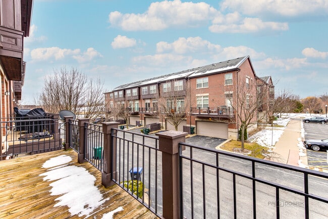 Building Photo - 726 Keystone Ln