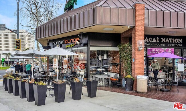 Building Photo - 11740 Sunset Blvd