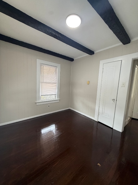 Building Photo - 621 Florence Ave