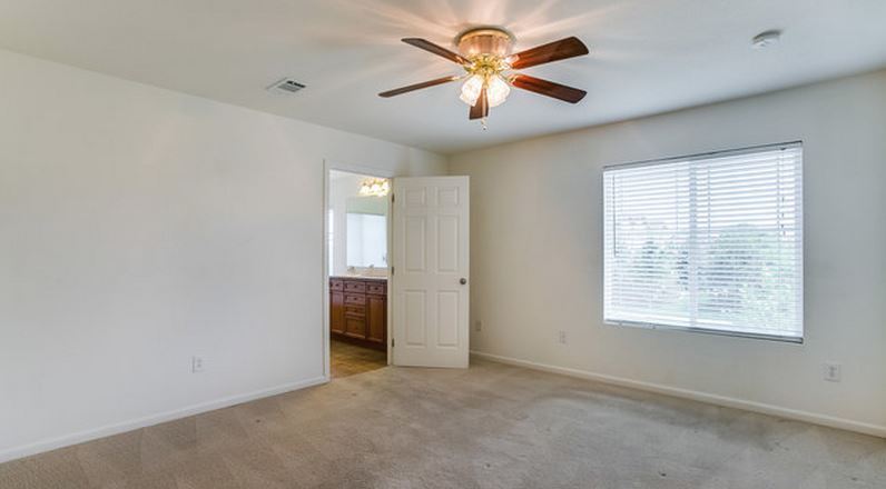 Building Photo - 4115 Ravenna Pl