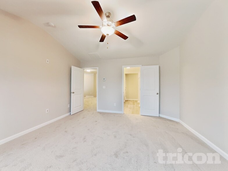 Building Photo - 3440 Baylor Cir