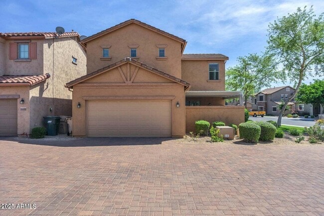 Building Photo - 3639 W Thalia Ct