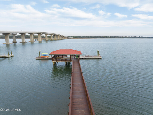 Building Photo - 1231 Ladys Island Dr