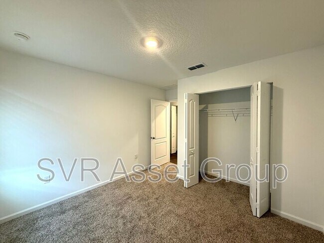 Building Photo - 4282 Evening Primrose Dr