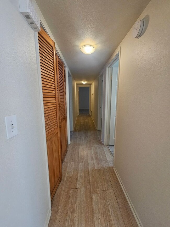 Building Photo - 12th St Omid