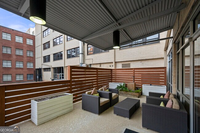 Building Photo - 878 Peachtree St NE