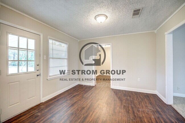 Building Photo - 3635 Rogene St