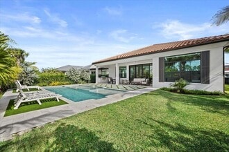 Building Photo - 13621 Le Christine Dr
