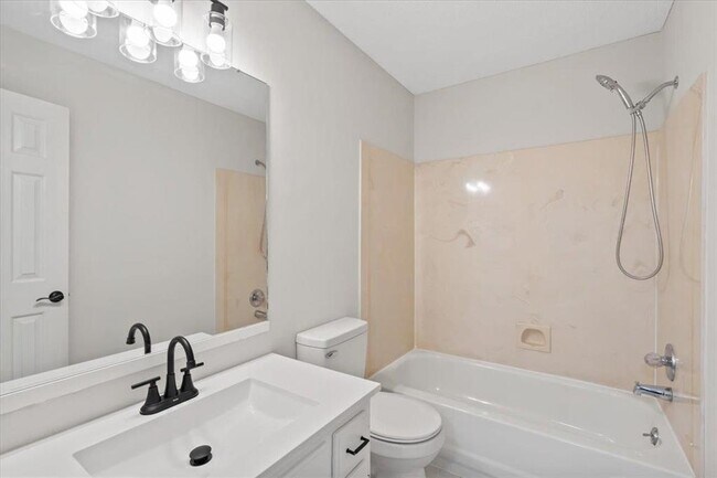 Building Photo - 5494 Peyton Randolph St