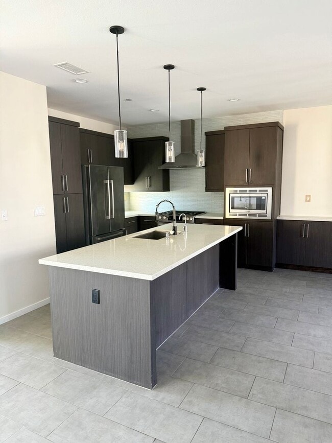 Building Photo - Amazing New Home at Civita