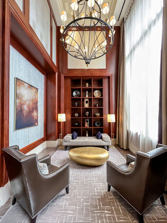 Building Photo - 690 Market St