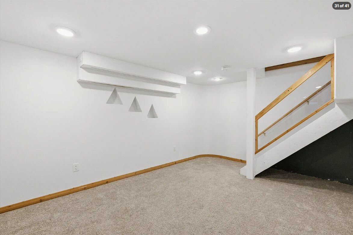 Building Photo - 1510 King George Blvd