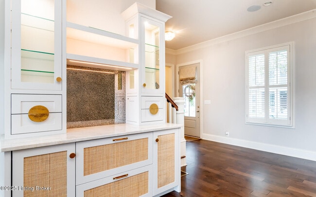 Building Photo - 9413 Civic Way