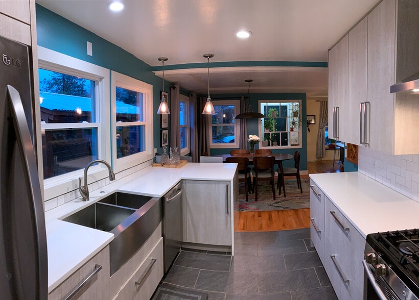 Building Photo - 5023 NE Sumner St