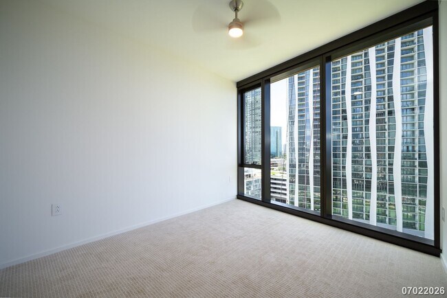 Building Photo - $4600 /1 Bed +DEN / 1 Bath Elevated Island Living at The Park at Ward Village