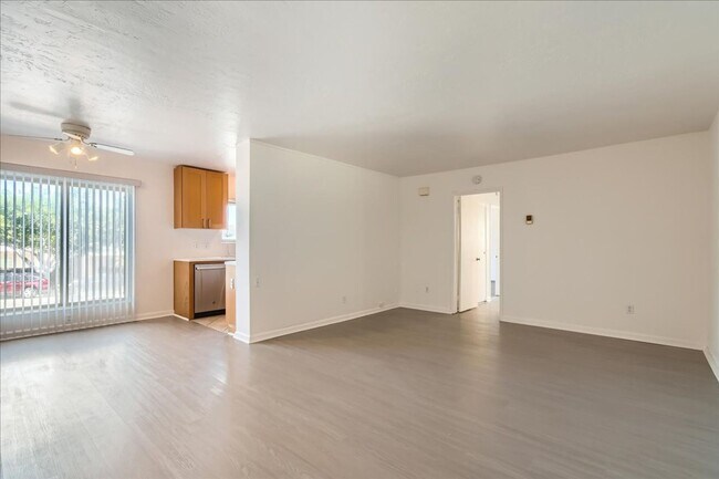 Building Photo - MOVE IN SPECIAL- Live in the Heart of Nort...