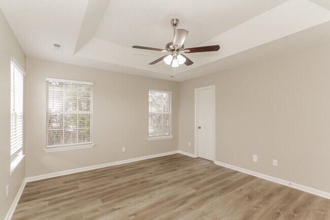 Building Photo - 1612 Gordon Walters Dr