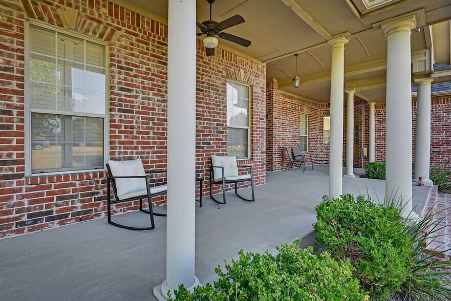 Building Photo - 811 Mallard Pointe Dr
