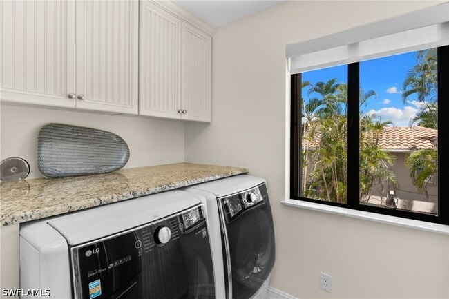Building Photo - 324 Waterleaf Ct