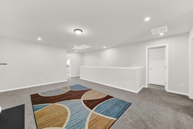 Building Photo - Lovely 3 Bed 3.5 Bath Townhome in Indian L...