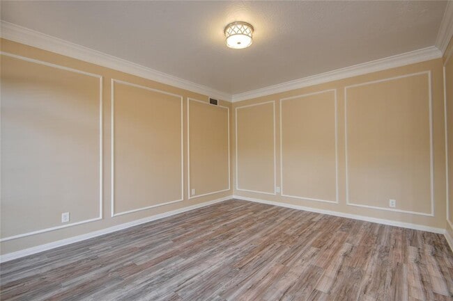Building Photo - 4006 Forest Birch Ct