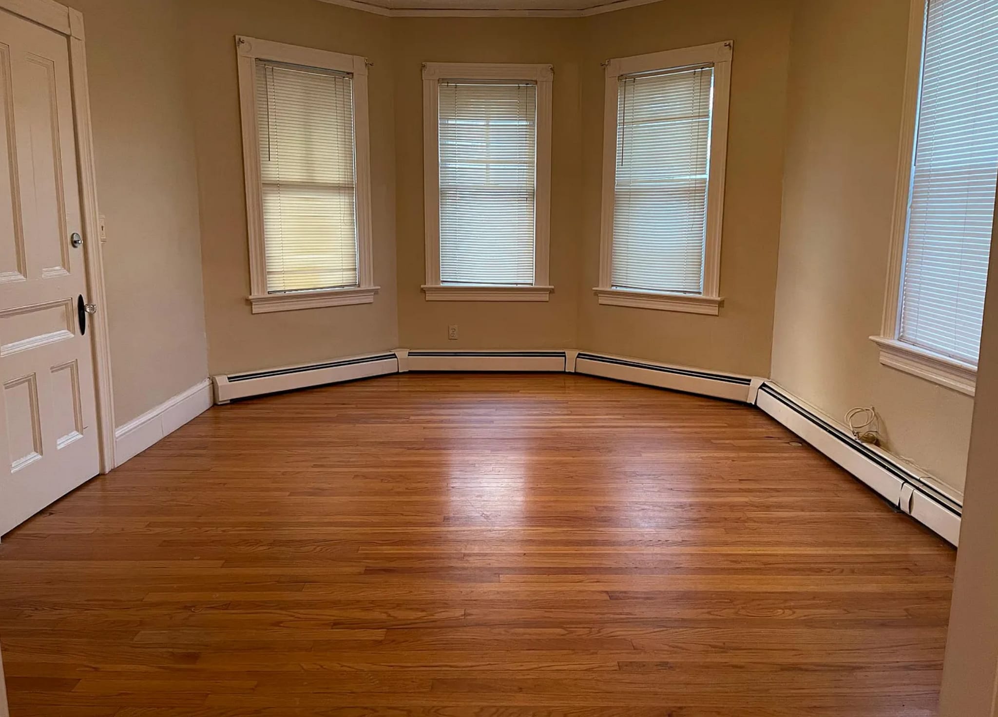 Building Photo - 464 Laurel Hill Ave