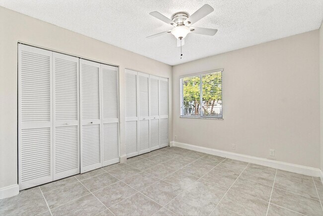 Building Photo - 9770 Nickels Blvd