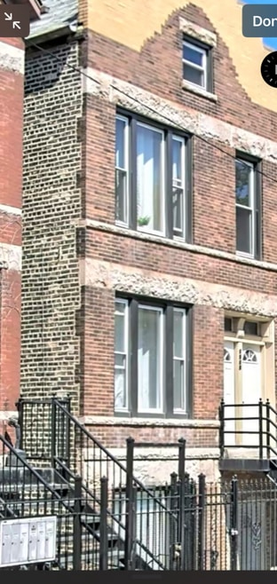 Building Photo - 1518 N Greenview Ave