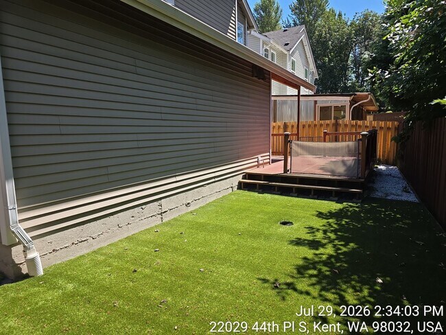 Building Photo - Kent The Parks HOA Community  3 bed, 2.5 bath rental home. Available NOW!
