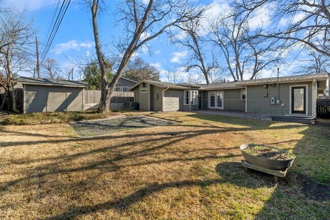 Building Photo - 1000 Arcadia Ave