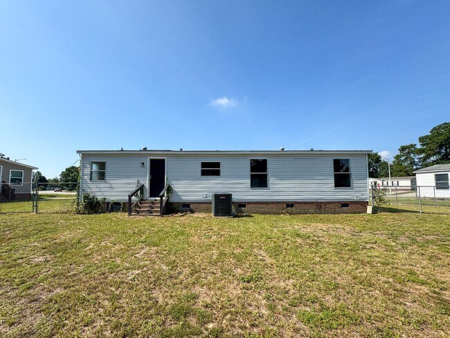 Building Photo - 4809 Backbay Rd