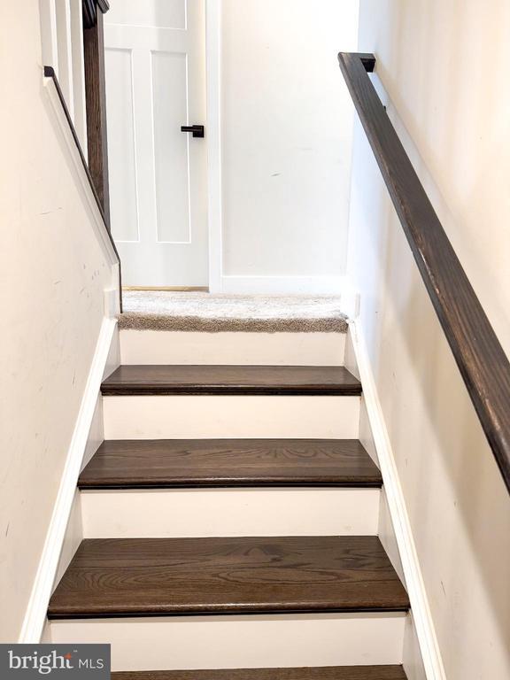 Building Photo - 24604 Cervelo Ter