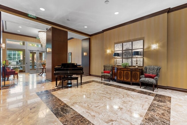 Building Photo - Elegant 1-Bed, 1-Bath Condo in Prime Virginia Beach Location!