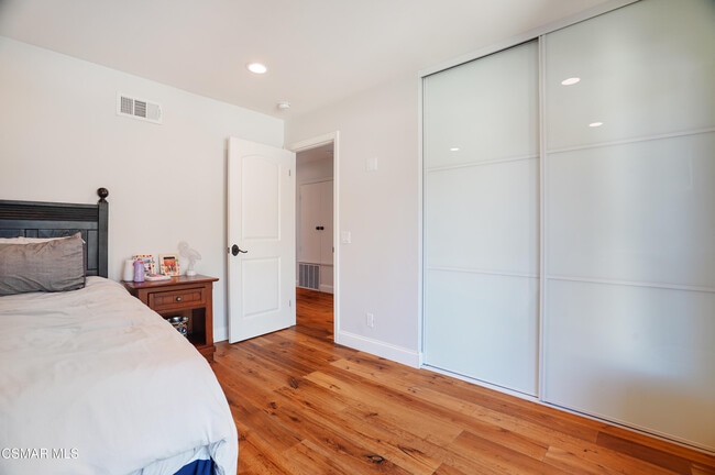 Building Photo - 2130 Portola Ln