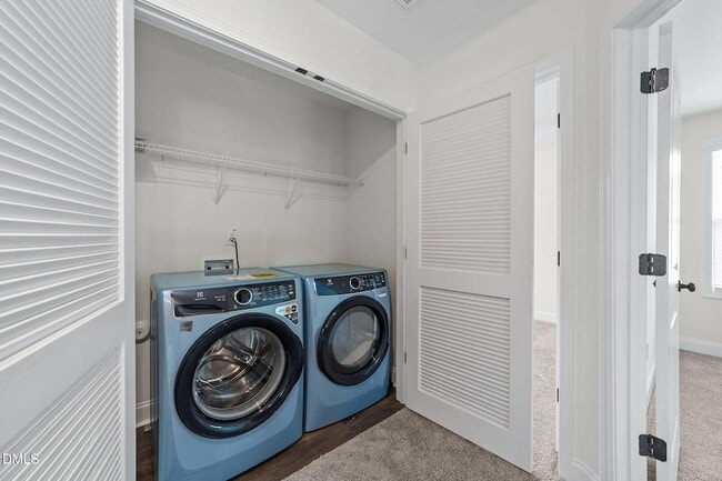 Building Photo - 360 Maidenhair Pl