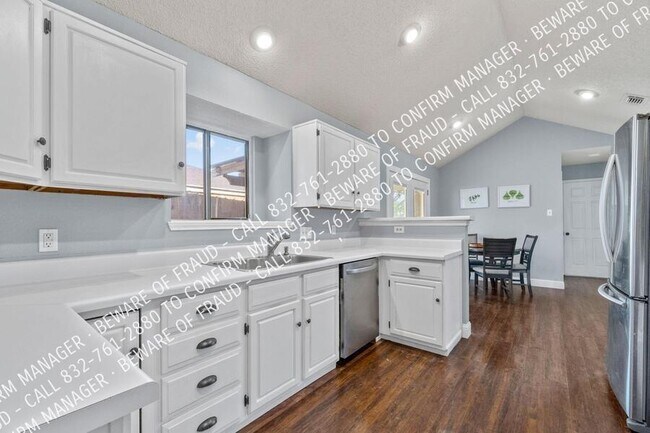 Building Photo - 3416 Aster Ln