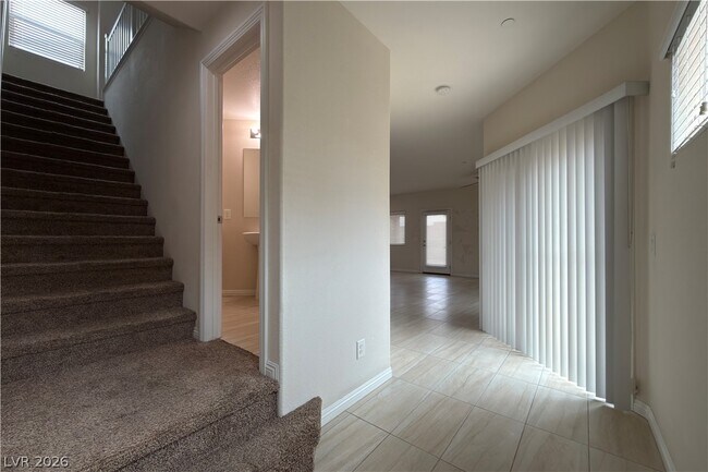 Building Photo - 384 Monique Springs St