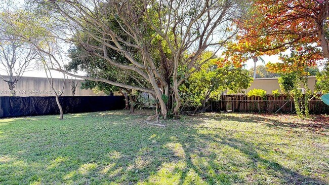 Building Photo - 644 NW 146th St