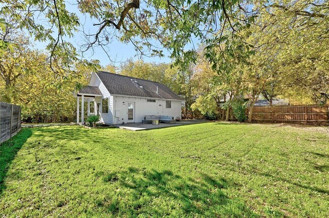 Building Photo - 4410 Jester Dr