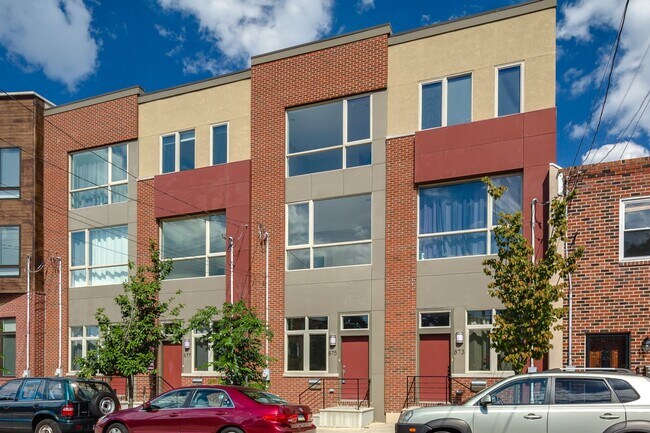 Building Photo - Northern Liberties 4 Bedroom Townhome