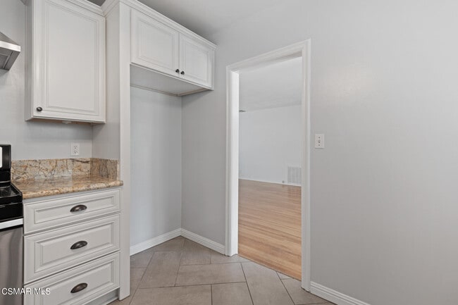 Building Photo - 6617 Gerald Ave