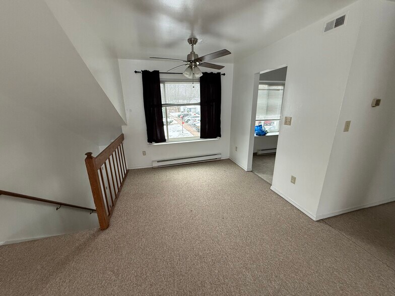 Building Photo - 96 Candlewood Dr