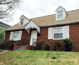 Building Photo - 1805 Lakeview Ave
