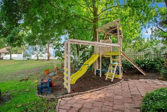 Building Photo - 3411 Windy Wood Dr