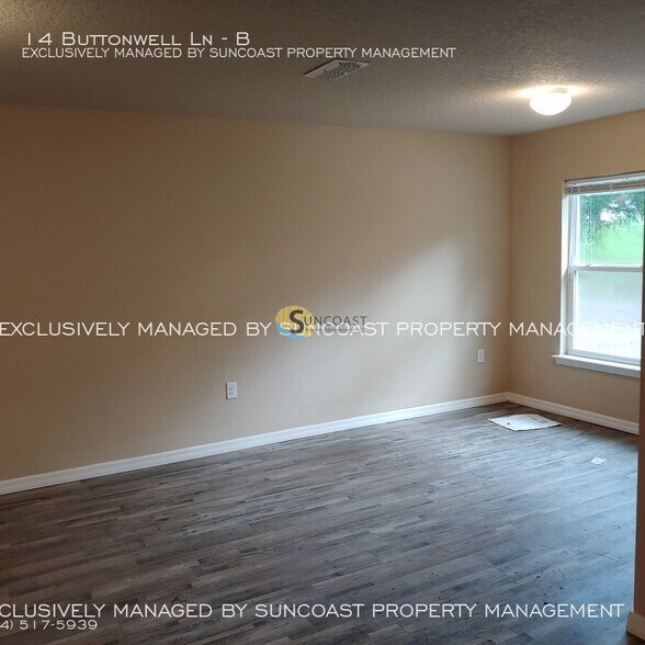 Building Photo - 14 Buttonwell Ln